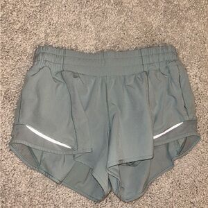 Lululemon Seafoam Color shorts